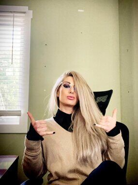 Express Women’s V-Neck Lightweight Sweater - Beige